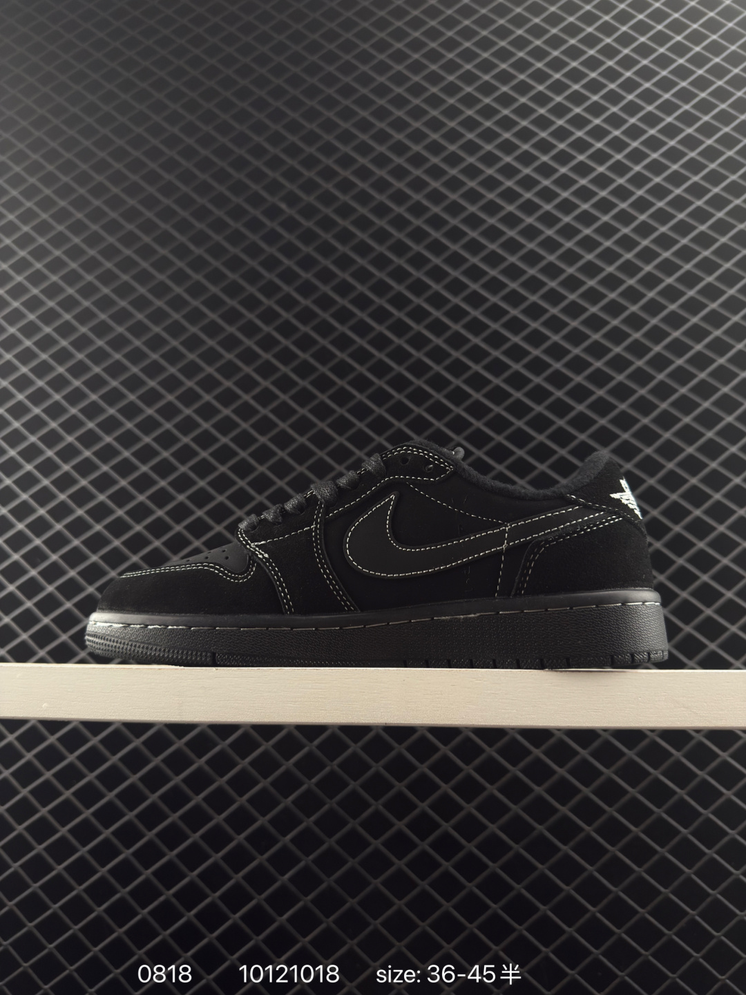 Travis Scott x Air Jordan 1 ” Reverse Mocha “